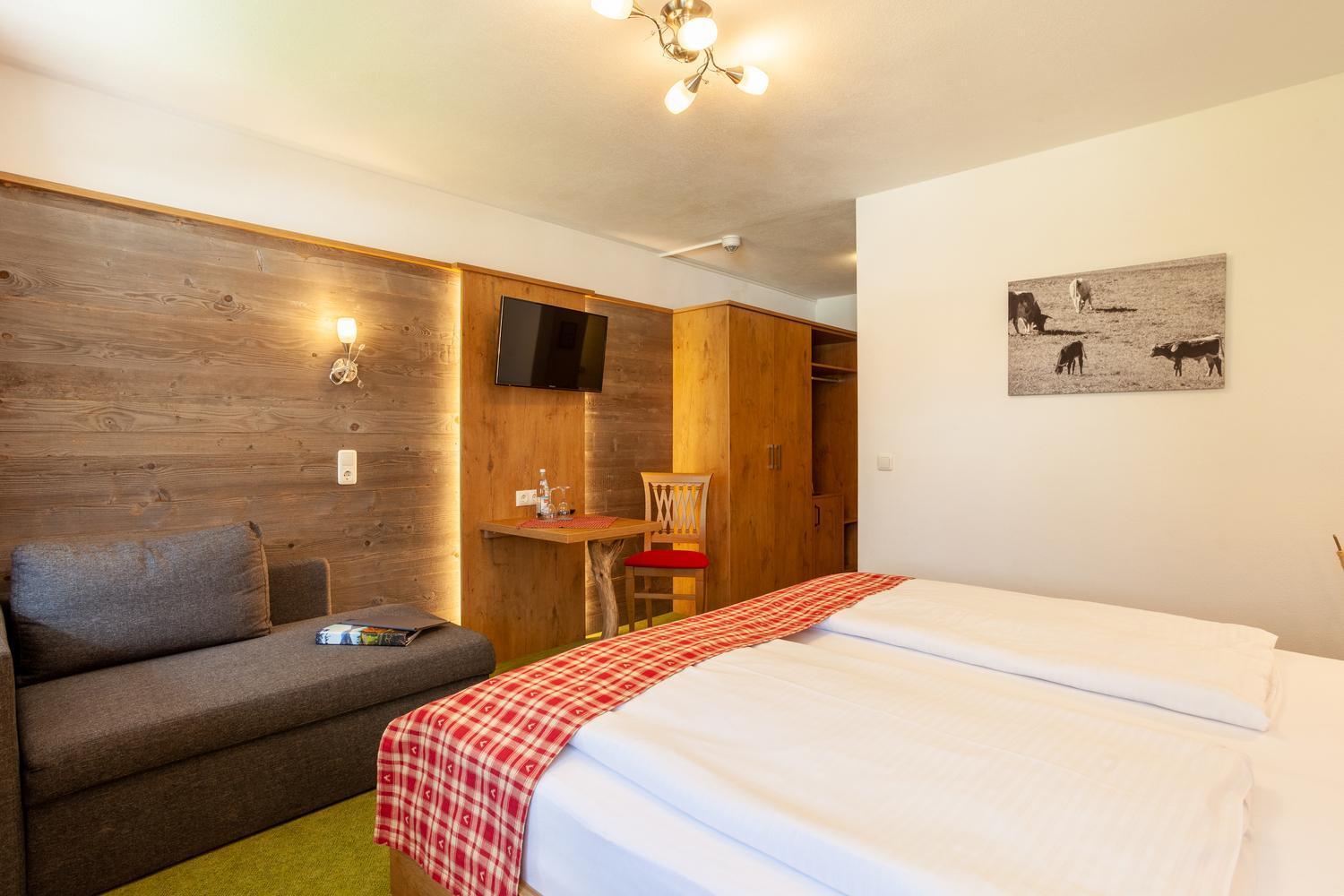 Hotel Lustiger Hirsch Akams Zewnętrze zdjęcie