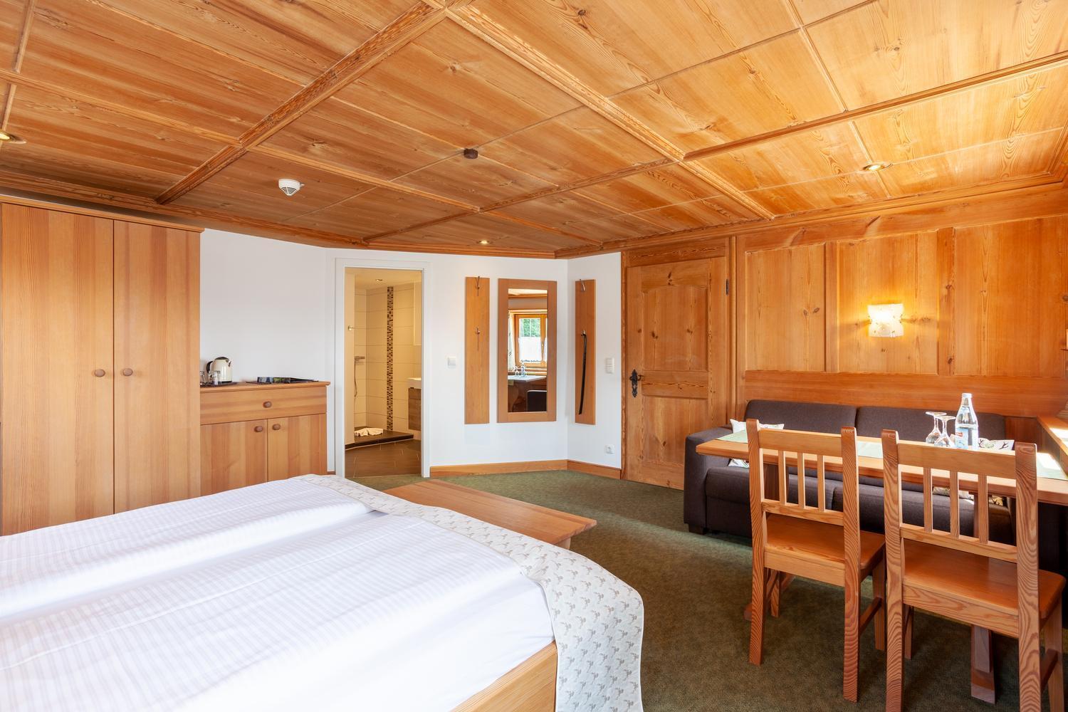 Hotel Lustiger Hirsch Akams Zewnętrze zdjęcie